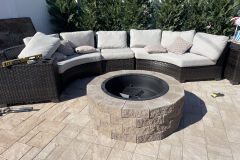 Sandstone-3-piece-ledgsestone-patio