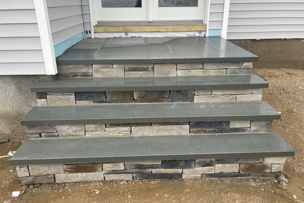 Screenshot-2024-03-25-at-12.43.46 PM Stoops